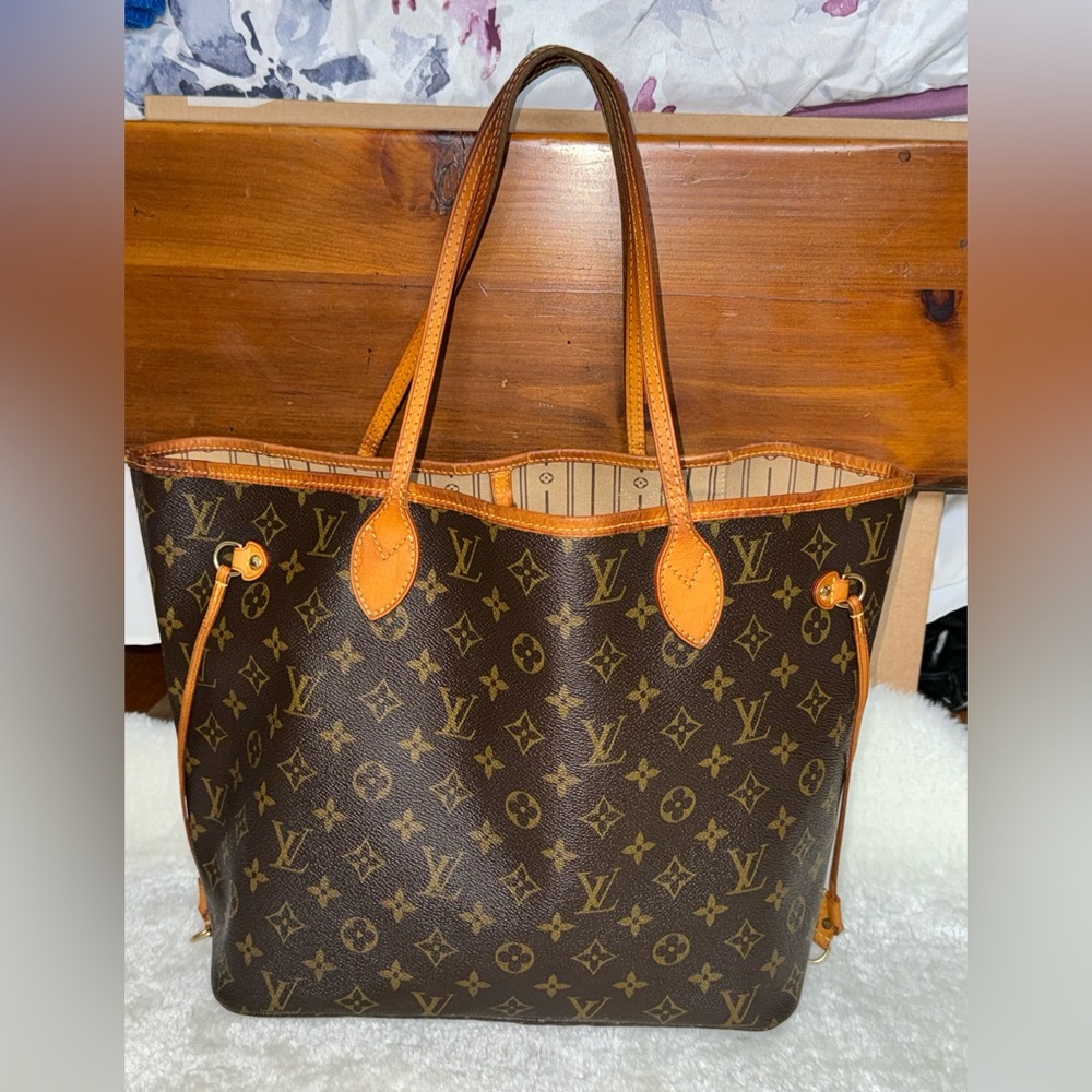 Louis Vuitton MM
